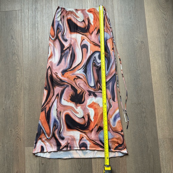 Maxi Skirt Size S - Picture 2 of 3